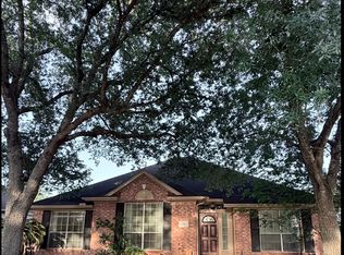 2711 W Oaks Blvd, Pearland, TX 77584