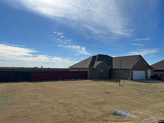 3rd image of 8721 SW Sun Valley Dr