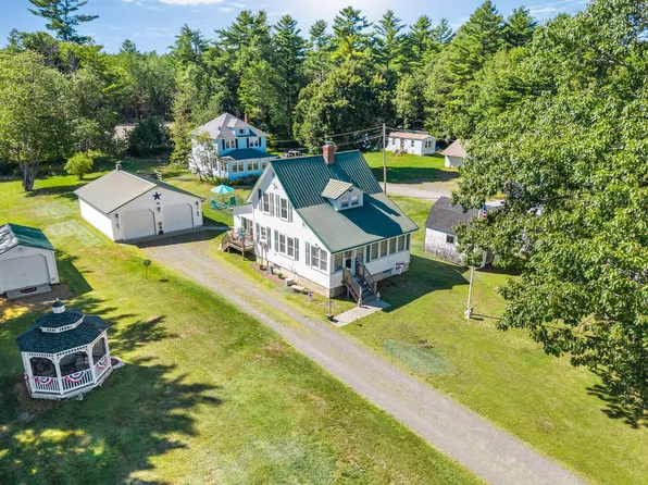 35 Meulendyk Avenue, Brownville, ME 04414
