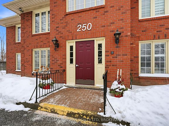 3rd image of 250 Linwell Rd #202