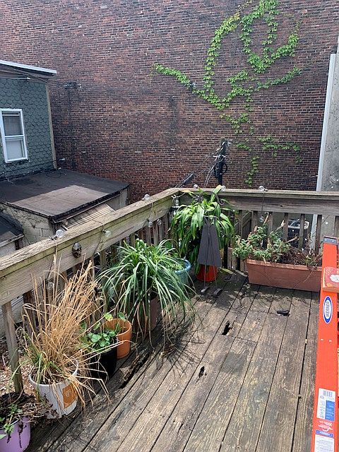 939 N. Bambrey St. Philadelphia, PA