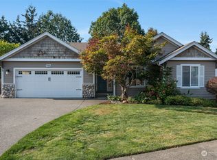 906 3rd St NE, Puyallup, WA 98372