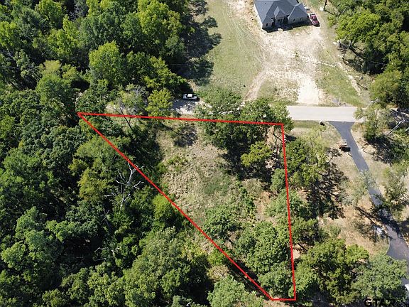3rd image of 10499 County Road 1111