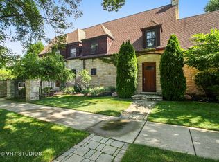 5900 N Kilpatrick Ave, Chicago, IL 60646