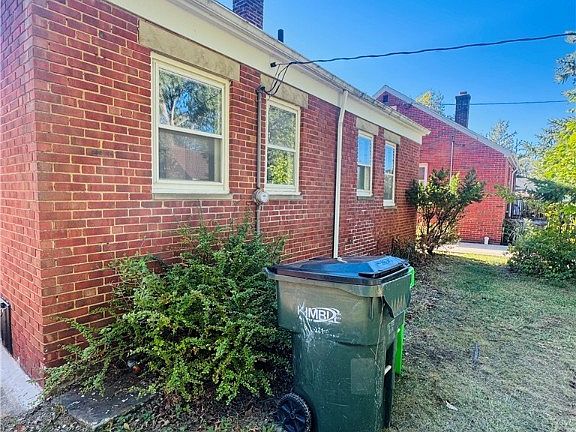 2nd image of 1475 E 196th St