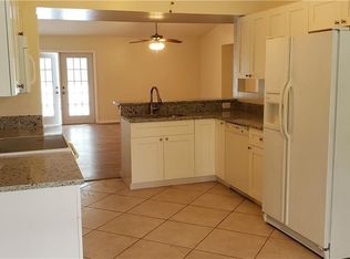 281 8th St SE, Naples, FL 34117