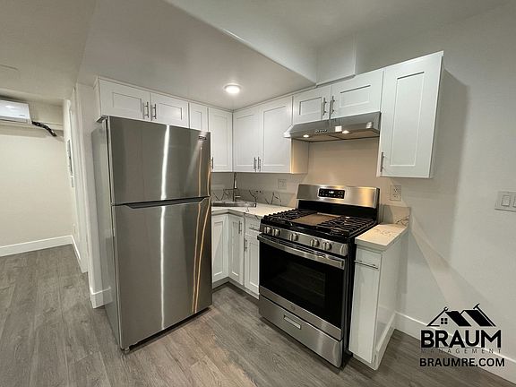 4th image of 5611 Fulcher Ave Unit 20
