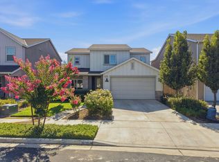 3639 N Encina Court, Visalia, CA 93291