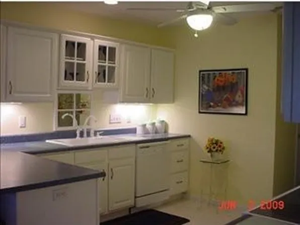 205 Tralee Dr, Greensburg, PA 15601