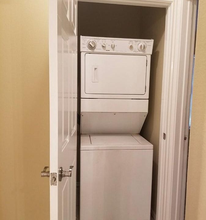 1st image of 2108 Kimberly Ln APT 2