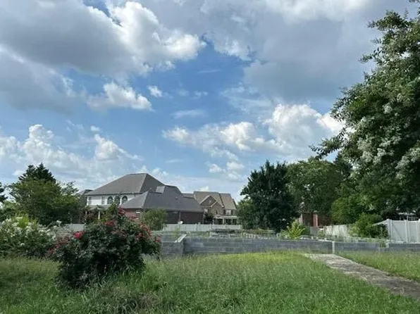 104 Overleaf Point SW, Huntsville, AL 35824