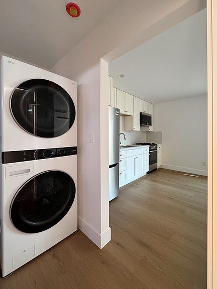 Brand new LG WashTower