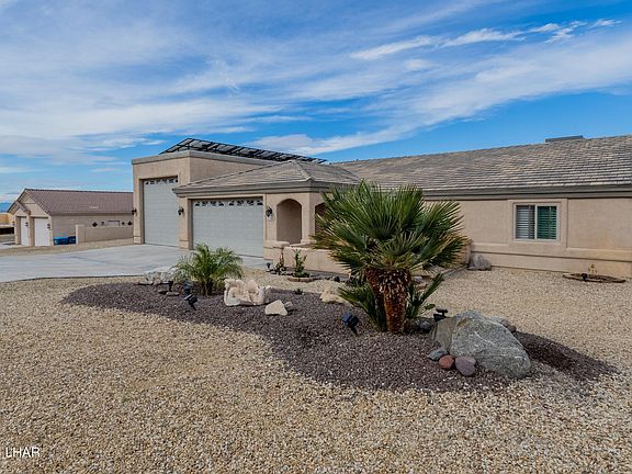 2nd image of 3085 Gatewood Dr