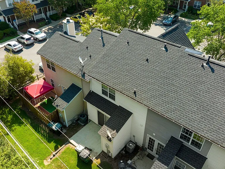 670 Emerald Cove Dr — Photo 12