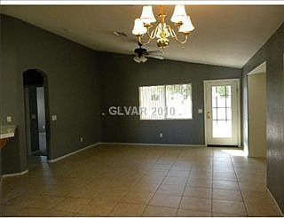 4th image of 491 Delamere Way