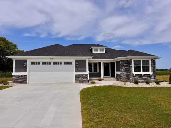 2505 Amelith Rd, Bay City, MI 48706