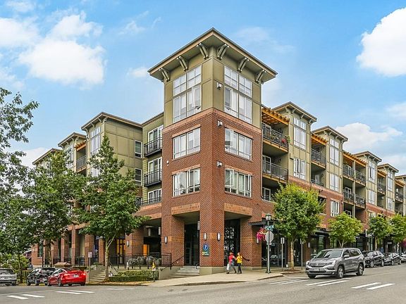 3rd image of 1880 25th Ave NE