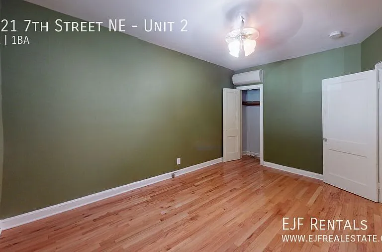 4021 7th St NE #2 — Photo 6