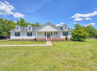 909 Rocky Ridge Rd, Enoree, SC 29335