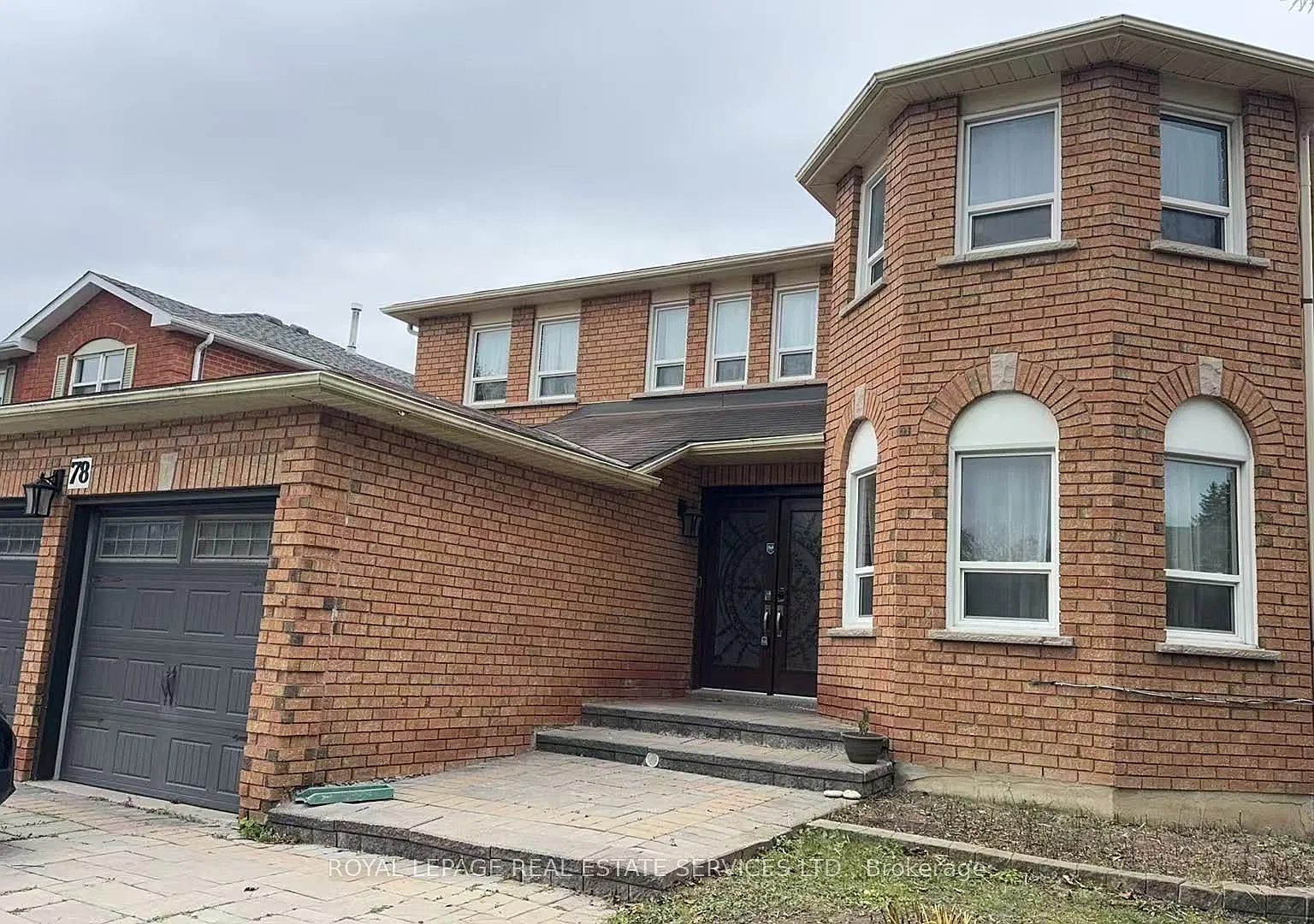 4 bed, $3,200 — Photo 1