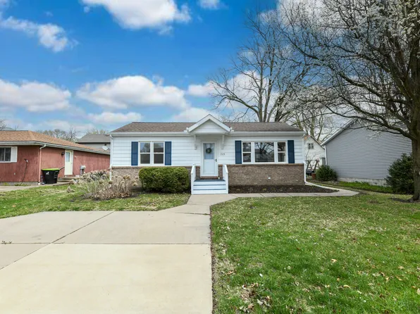 328 S Warren St, Tremont, IL 61568