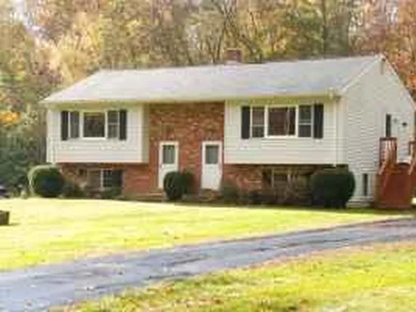 18 Browning Rd, Lebanon, CT 06249