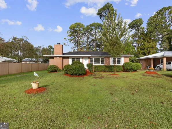 3215 Wesley Ave, Brunswick, GA 31520