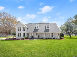 8214 Belle Helene Dr, Denham Springs, LA 70726
