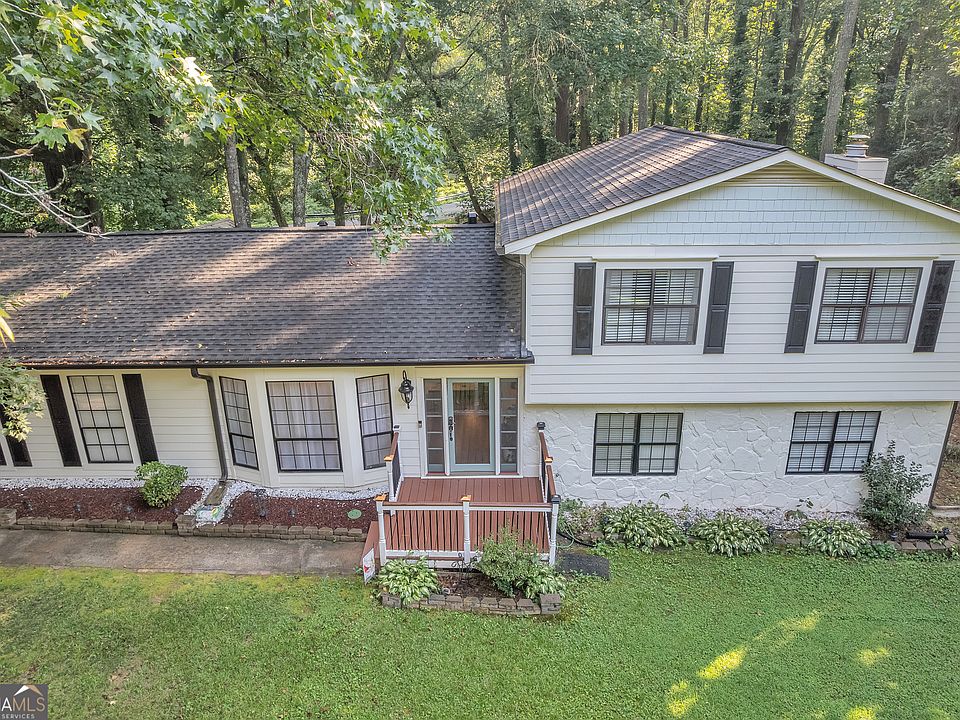 1st image of 3279 Aspen Cir