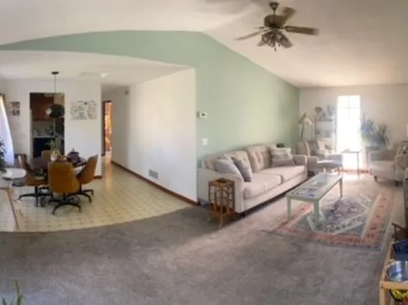 2089 Plainfield Ave, Norton Shores, MI 49441