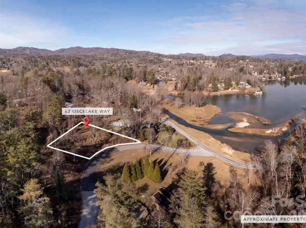 62 Oscelake Way, Hendersonville, NC 28739