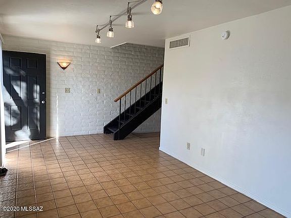 3rd image of 5701 E Glenn St