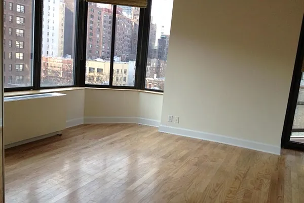 Rented by Corcoran | media 10