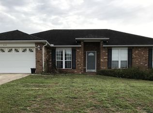 804 Travis Ct, Crestview, FL 32536