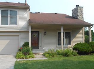 6217 Crofton Dr, Fort Wayne, IN 46835