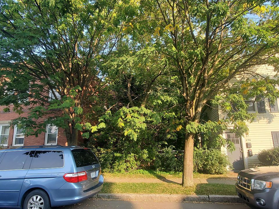 2nd image of 498 6th Avenue