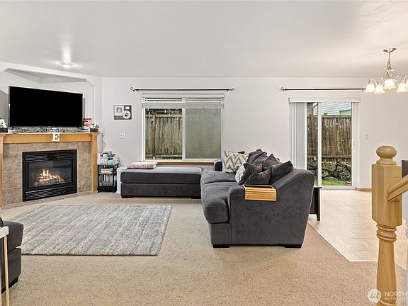 5th image of 18135 72nd Avenue E