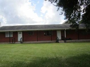 4607 Main St, Moss Point, MS 39563