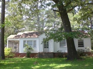 2639 Pine Tree Dr, Jackson, MS 39204