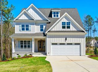 717 Milton Bluff Ln, Holly Springs, NC 27540