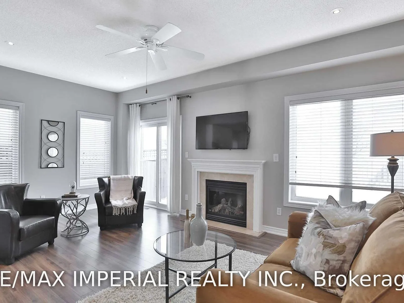 3 bed, $4,200 — Photo 3