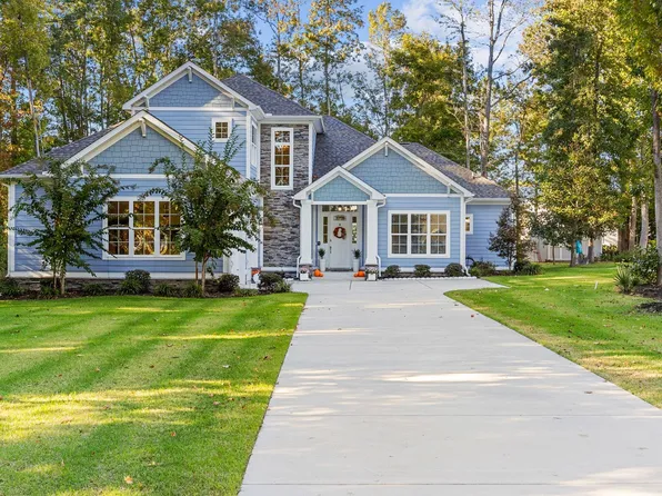 9748 Anchor Dr., Longs, SC 29568