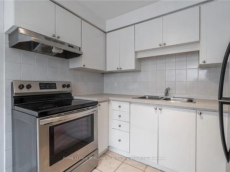 117 Bonaventure Dr #16 — Photo 9