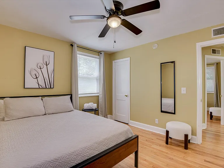 1803 Heath St — Photo 24