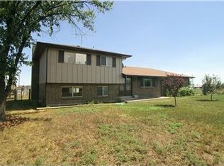 12636 Linda Vista Dr, Longmont, CO 80504