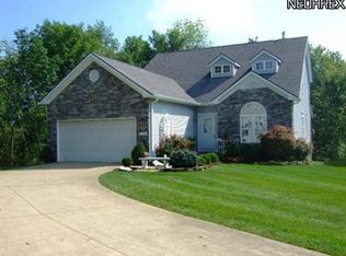 10436 E Ravine View Ct, North Royalton, OH 44133