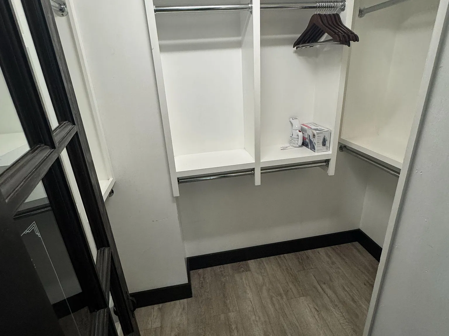 3 bed, 2.5 bath, 1588 sqft, $1,481 — Photo 3