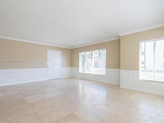 3rd image of 2890 Le Jeune Rd #2890