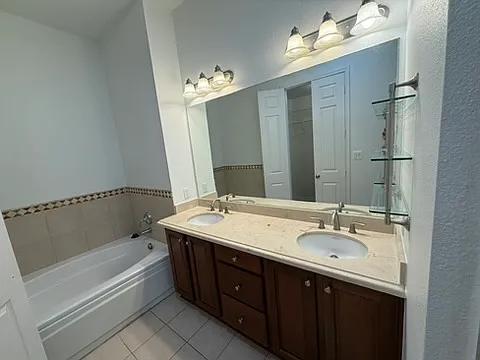 1211 Lake Pointe Way — Photo 34
