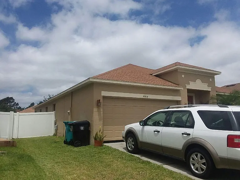 4864 Heartland St — Photo 2